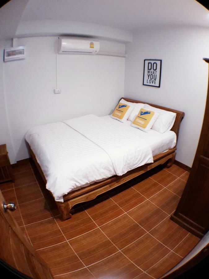 Sleep Terminal Hostel Čiang Mai Exteriér fotografie